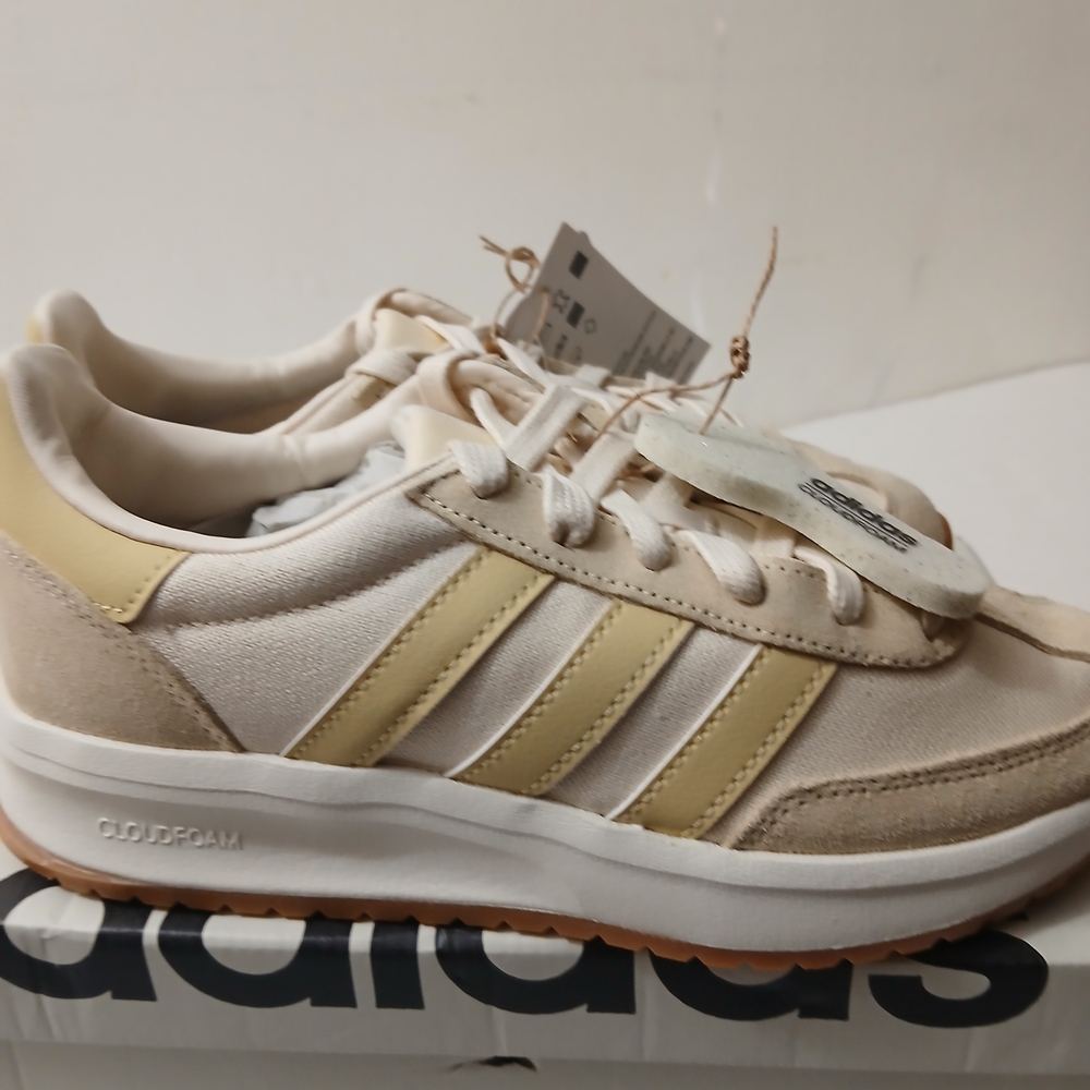 Adidas Women's Cream Sneakers Size 6 New $55 - Picture 10 of 13